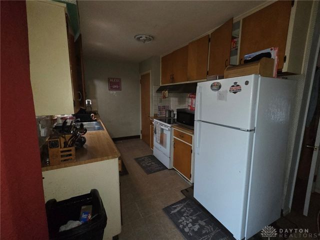 329 Anniston Drive, Dayton, OH 45415