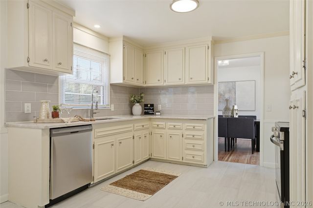 3743 S Braden Place, Tulsa, OK 74135