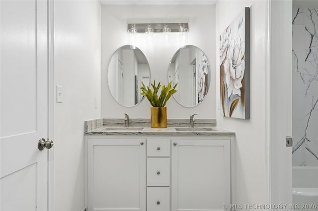 3743 S Braden Place, Tulsa, OK 74135