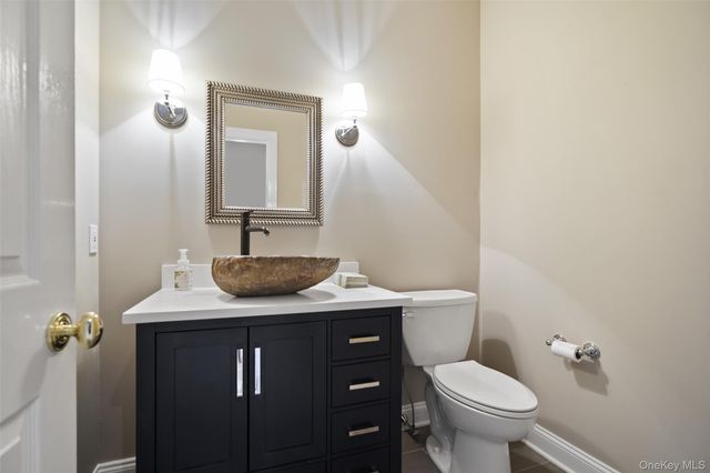 26 Major Tallmadge Lane, Pound Ridge, NY 10576