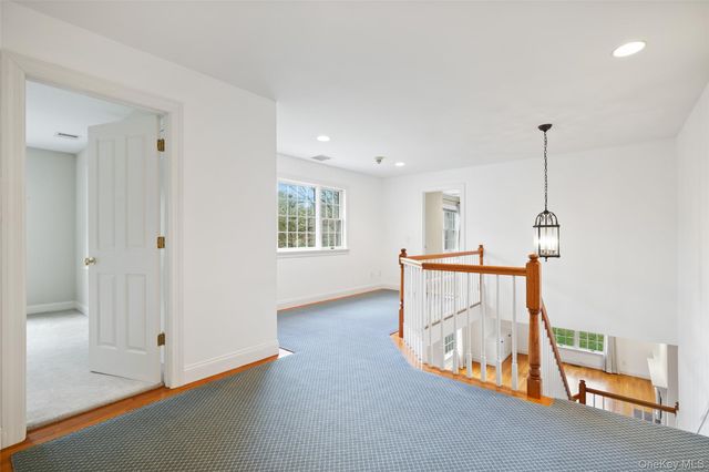 26 Major Tallmadge Lane, Pound Ridge, NY 10576