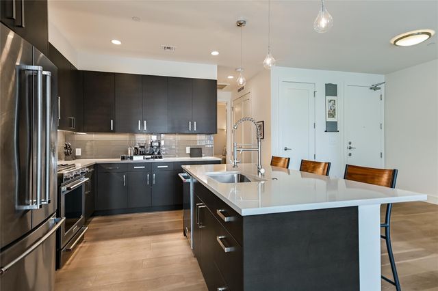 222 West Ave 1613, Austin, TX 78701