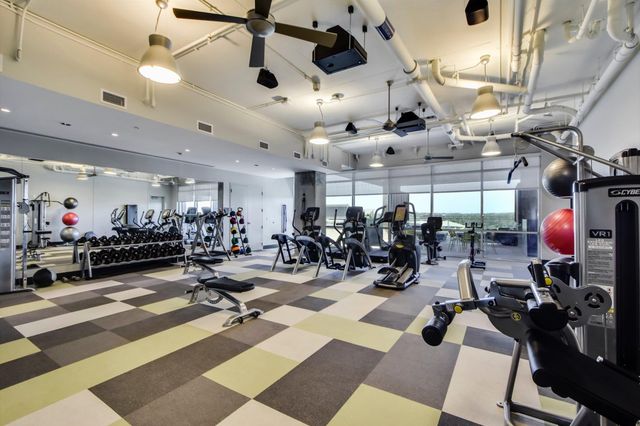 222 West Ave 1613, Austin, TX 78701