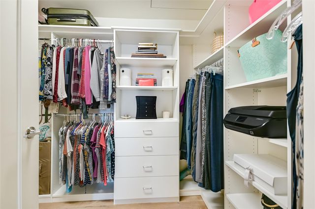 222 West Ave 1613, Austin, TX 78701