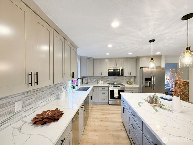 13400 SE 337th Street, Auburn, WA 98092