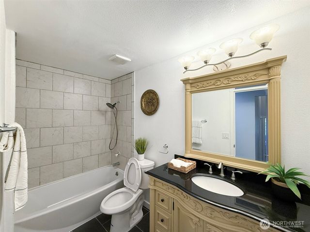 13400 SE 337th Street, Auburn, WA 98092