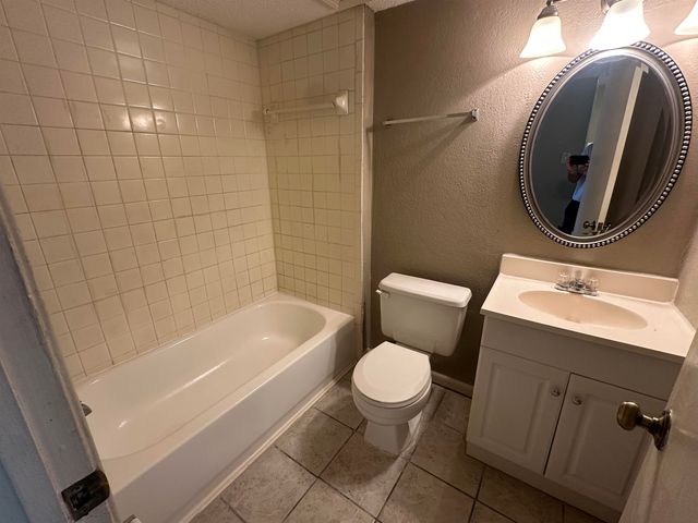 6746 Quail Hollow Ct Apt 3, Memphis, TN 38120