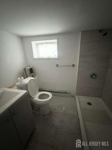 174 Munn Avenue, Irvington, NJ 07111