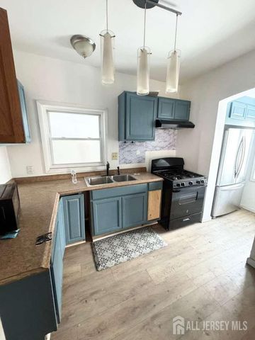 174 Munn Avenue, Irvington, NJ 07111