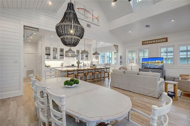 117 Center Lane, Port Aransas, TX 78373