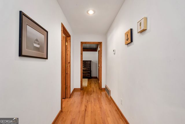 142 Hugh Dorsey Road, Hartwell, GA 30643