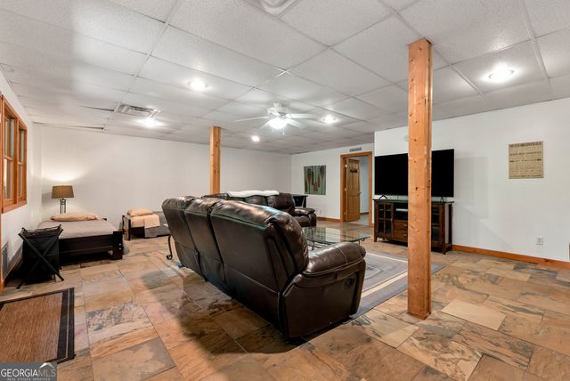 142 Hugh Dorsey Road, Hartwell, GA 30643