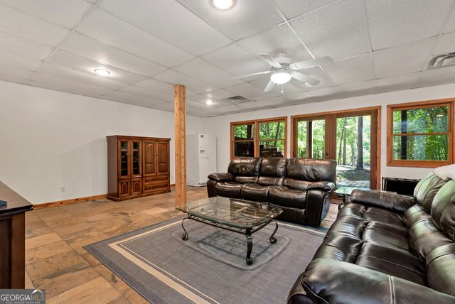 142 Hugh Dorsey Road, Hartwell, GA 30643