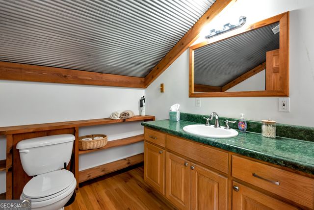 142 Hugh Dorsey Road, Hartwell, GA 30643