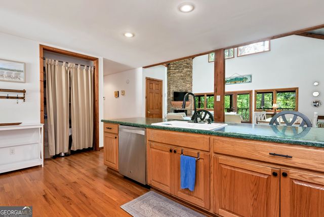 142 Hugh Dorsey Road, Hartwell, GA 30643