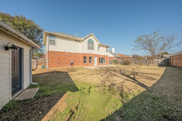 7305 Raintree Way, Denton, TX 76210