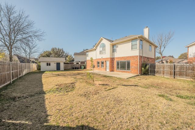 7305 Raintree Way, Denton, TX 76210