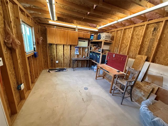 7305 Raintree Way, Denton, TX 76210