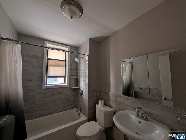 173-179 Madison Street B5, Passaic, NJ 07055