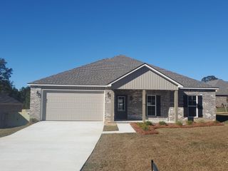 10 Golden Oak, Hattiesburg, MS 39402