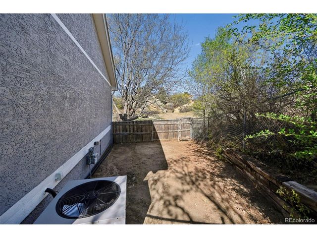 5315 Turquoise Dr, Colorado Springs, CO 80918