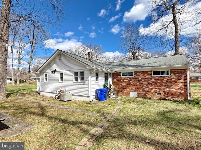 4225 MARION LN, Waldorf, MD 20601