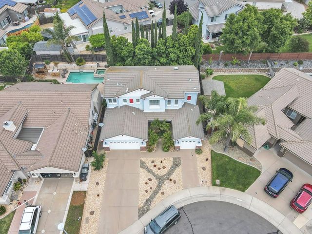 10085 Castle Oaks Ct, Sacramento, CA 95829