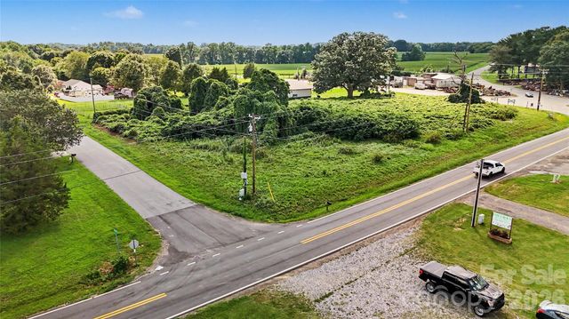 000 HWY 64 Highway, Mocksville, NC 27028