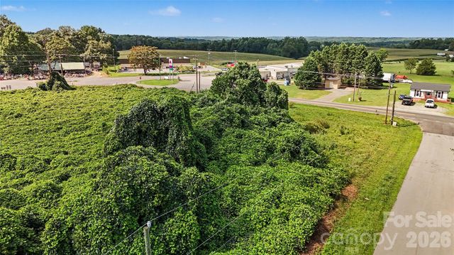 000 HWY 64 Highway, Mocksville, NC 27028
