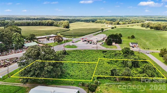 000 HWY 64 Highway, Mocksville, NC 27028