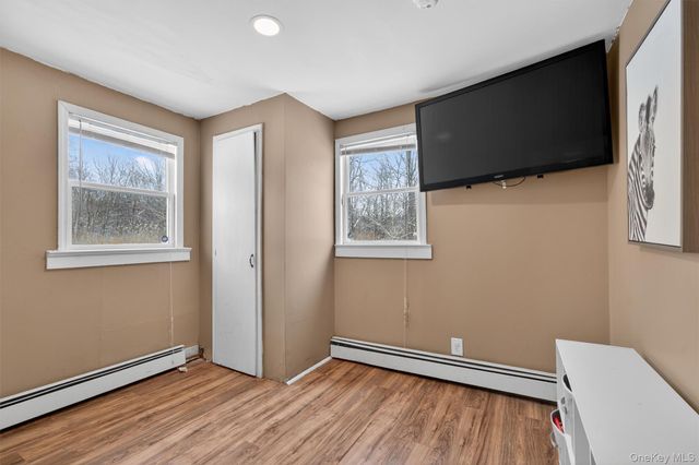 506 Plattekill Ardonia Road, Wallkill, NY 12589