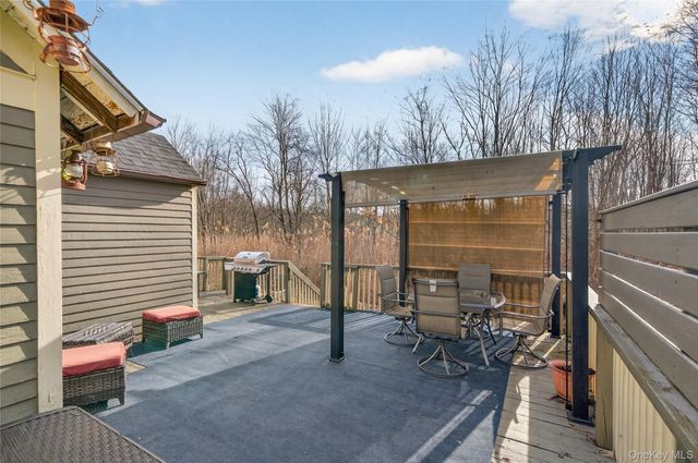 506 Plattekill Ardonia Road, Wallkill, NY 12589