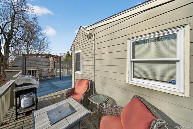 506 Plattekill Ardonia Road, Wallkill, NY 12589