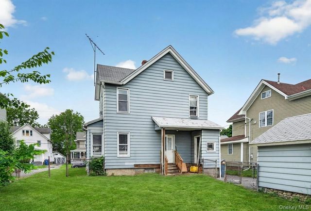 24 Crescent Place, Middletown, NY 10940
