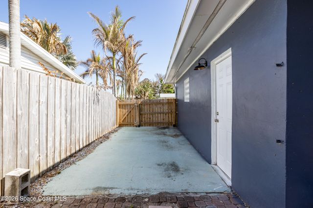 184 SE 2nd Street, Satellite Beach, FL 32937