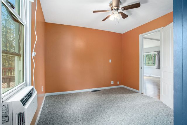 13185 Banfield Road, Johnstown Twp, MI 49017