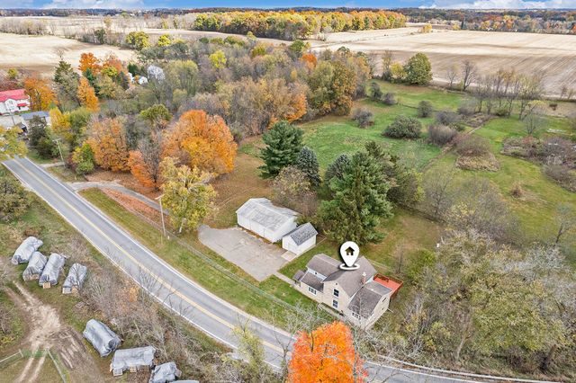 13185 Banfield Road, Johnstown Twp, MI 49017