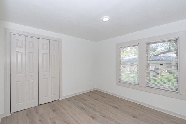 108 Lostracco Street, Angleton, TX 77515