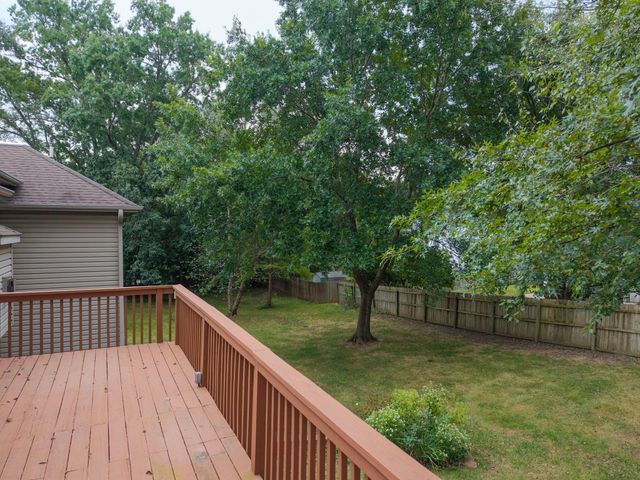 3708 CHINKAPIN CT, Columbia, MO 65203