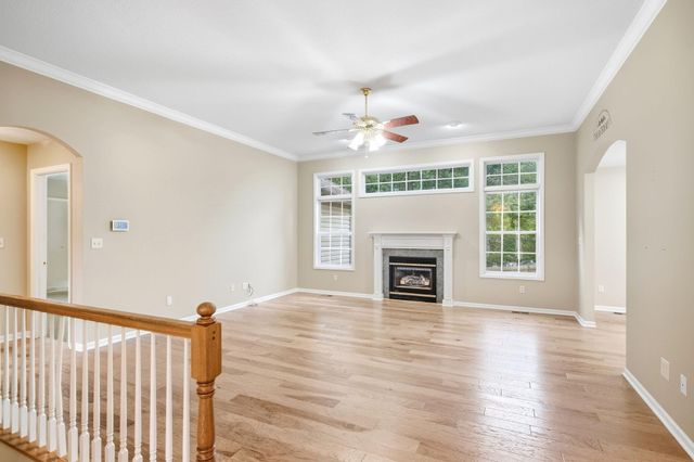 3708 CHINKAPIN CT, Columbia, MO 65203