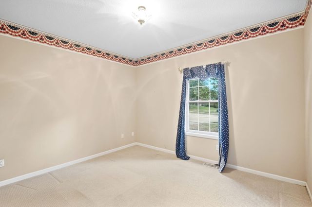 3708 CHINKAPIN CT, Columbia, MO 65203