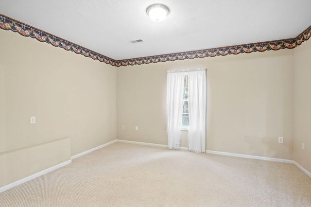 3708 CHINKAPIN CT, Columbia, MO 65203