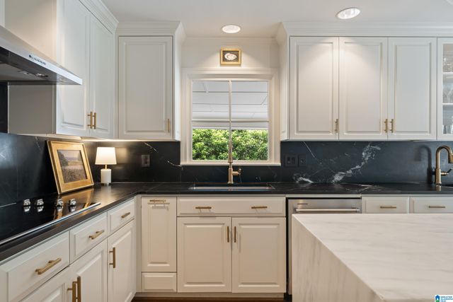 3549 BROOKWOOD ROAD, Mountain Brook, AL 35223
