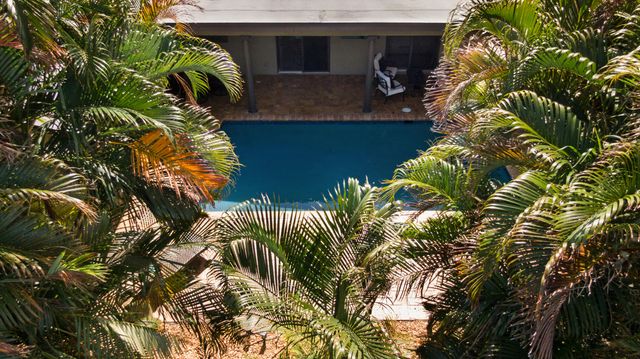 21 SE 14th Street, Pompano Beach, FL 33060