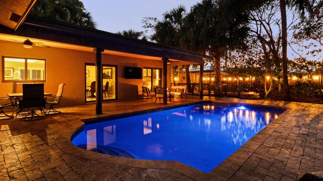 21 SE 14th Street, Pompano Beach, FL 33060