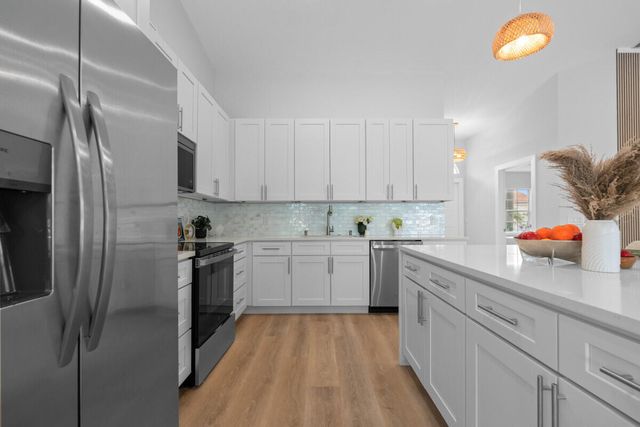 17261 Balboa Point Way, Boca Raton, FL 33487
