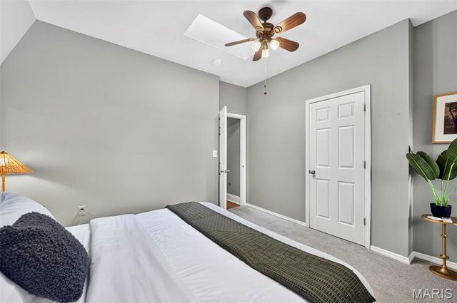 4251 Maryland Avenue, St Louis, MO 63108