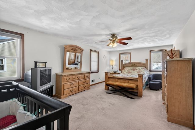 31 Rainbow Drive, Haverhill, MA 01835