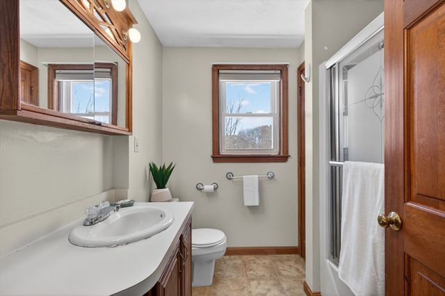 31 Rainbow Drive, Haverhill, MA 01835