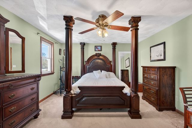 31 Rainbow Drive, Haverhill, MA 01835